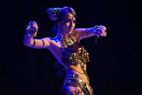 танцевальное направление tribal fusion